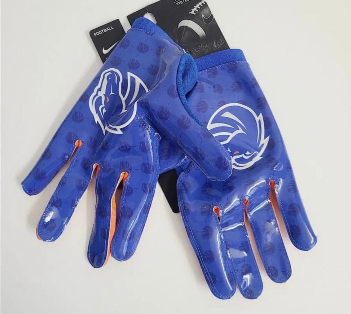 Nike Boise St. Vapor Knit
4.0 Football Gloves