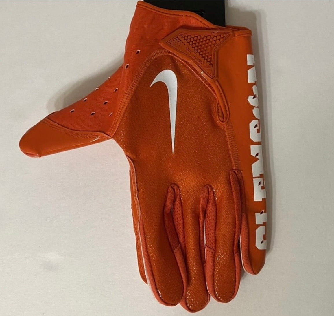 Nike Clemson VaporJet 7.0
TeamIssued Football Gloves