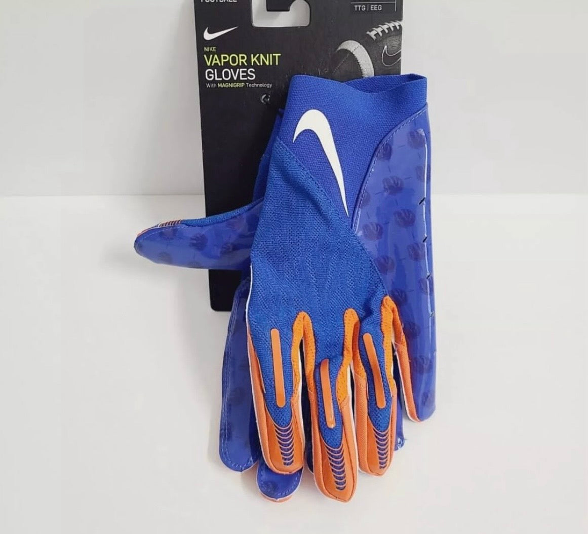 Nike Boise St. Vapor Knit
4.0 Football Gloves